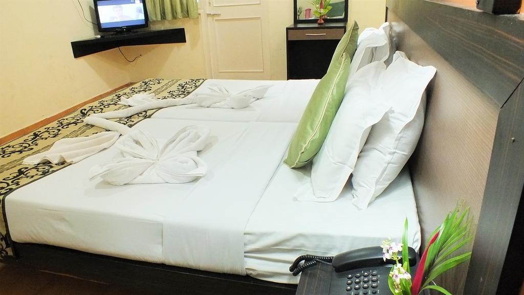 Alor Grande Holiday Resort Кандолим Екстериор снимка